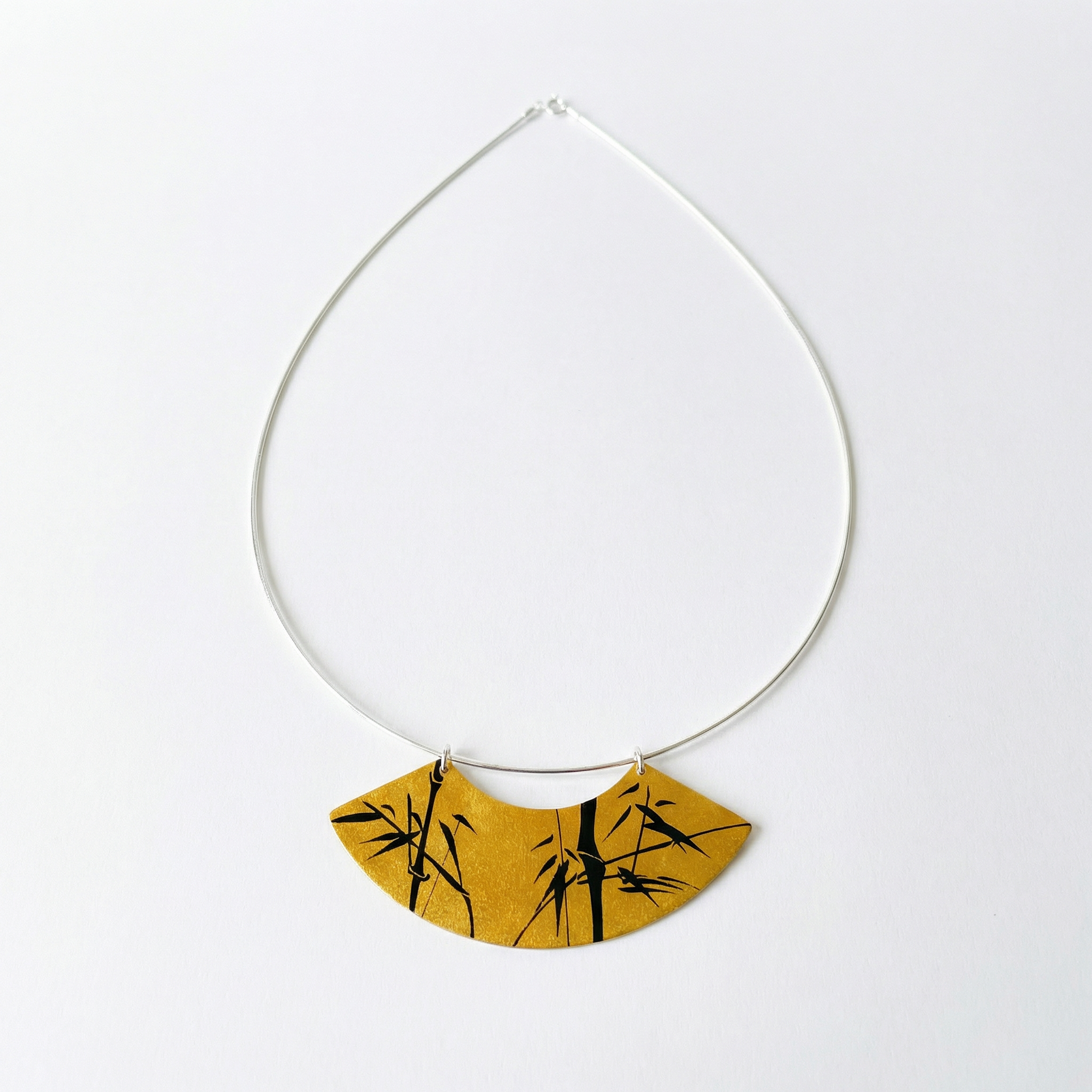 Bamboo Fan Lacquer Necklace