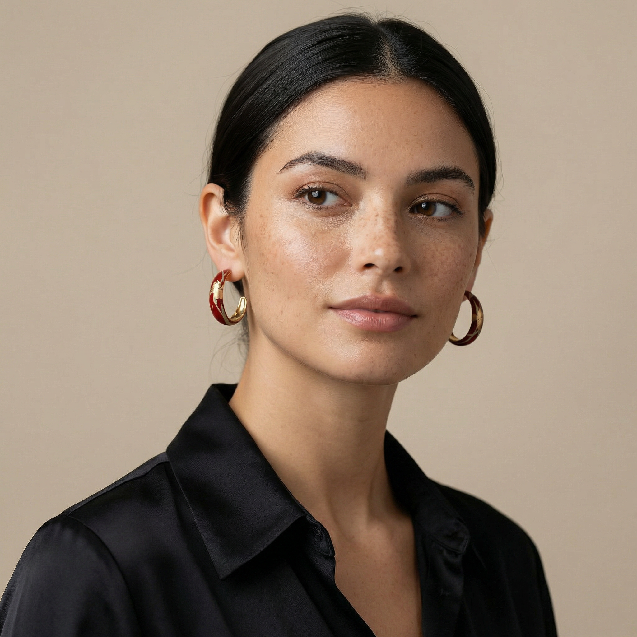 Iris Grove Lacquer Hoop Earrings - Red